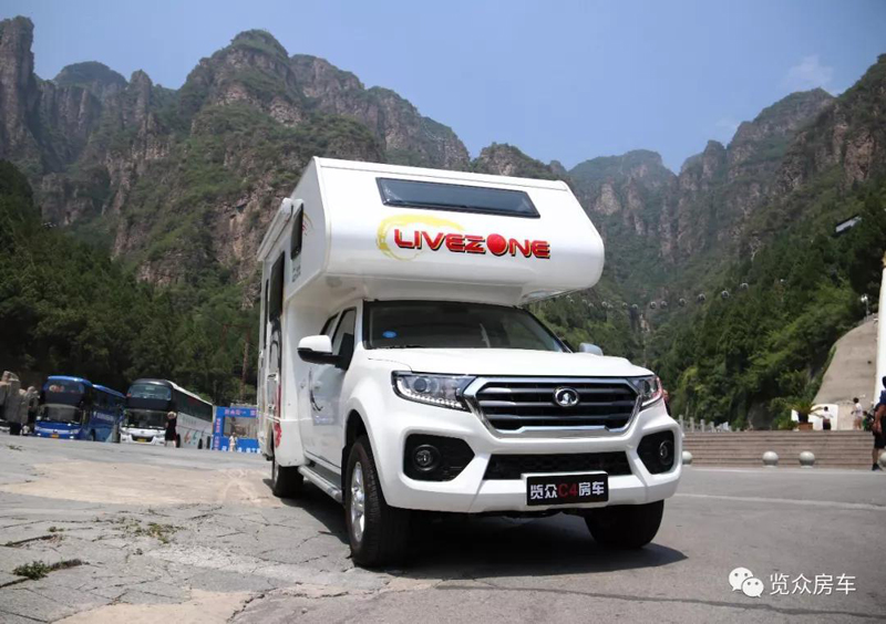 買房車為什么買四驅(qū)房車？都有哪些款式可選