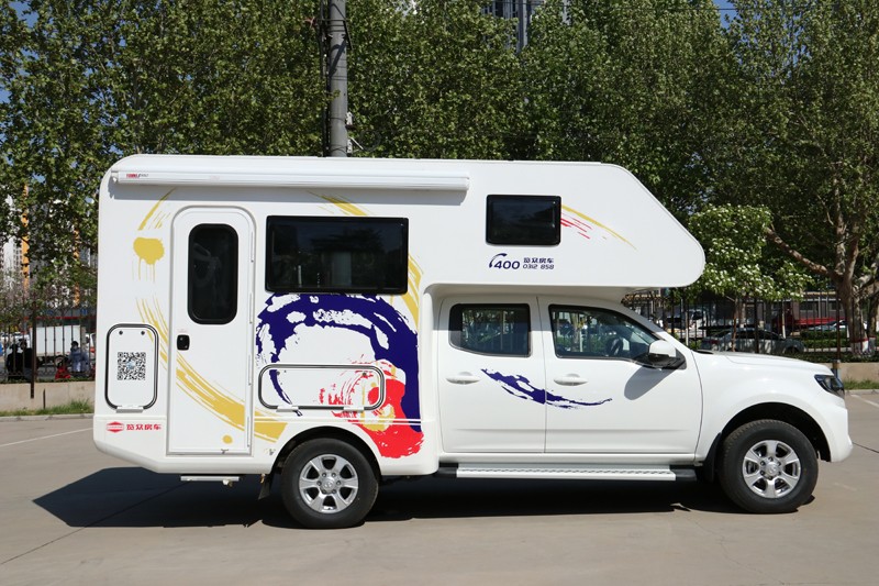 這個(gè)房車優(yōu)惠只有兩臺(tái)，力度還挺大