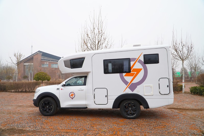 皮卡房車皮實(shí)耐用、功能齊全