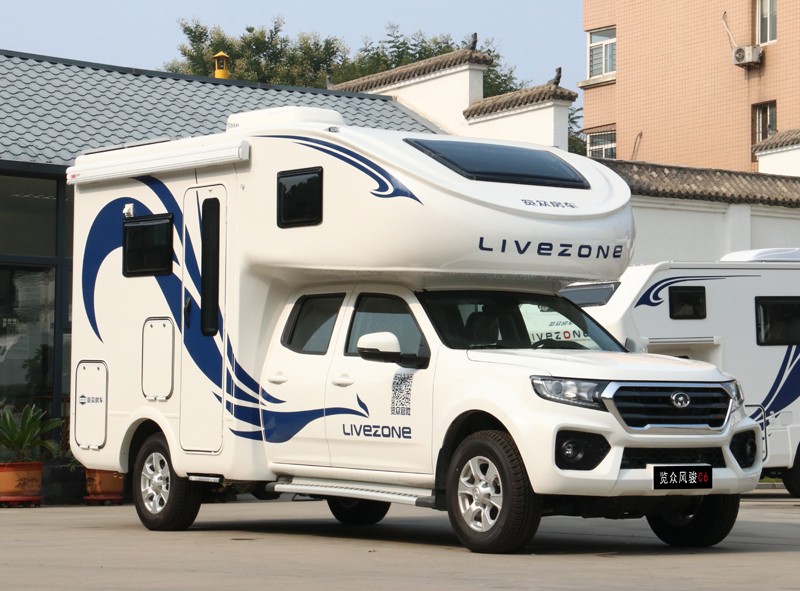 不懼荒野，不怕泥濘，四驅(qū)房車(chē)更給力