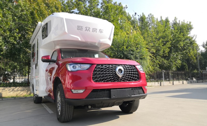 開(kāi)上房車之后，才知道選四驅(qū)房車的重要性