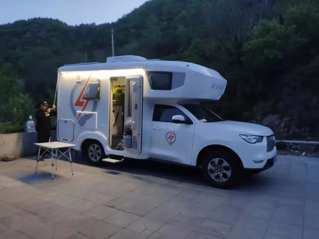 房車自駕游前應(yīng)該做哪些準備？2.jpg
