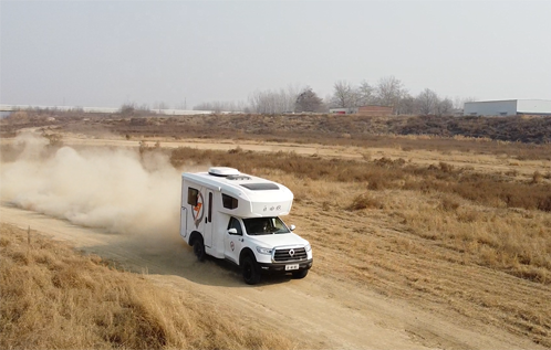 自由炮自動(dòng)檔、四驅(qū)房車(chē)，值得選擇