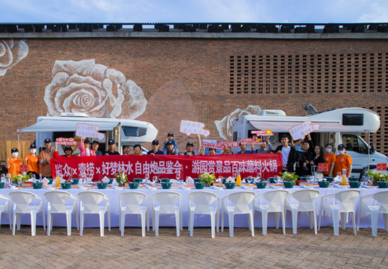 舒適房車生活，你怎么能不羨慕？